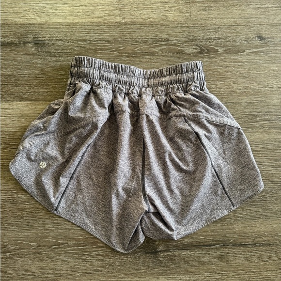 lululemon athletica Heathered Gray Women's Athletic Shorts - Picture 5 of 7